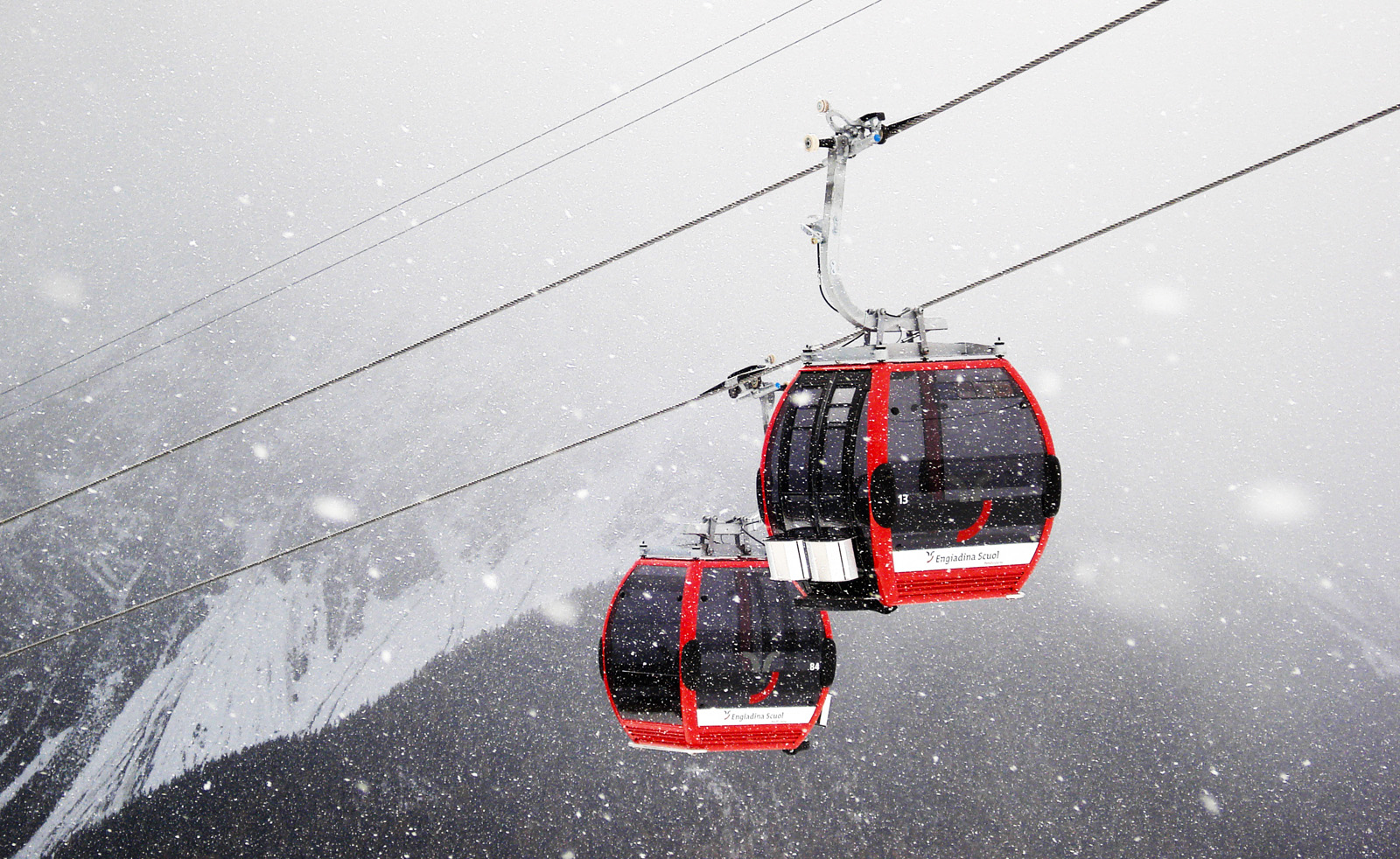 Cable cars work well in the snow